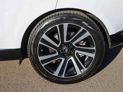 Certified 2023 Land Rover Range Rover SE AWD/4WD image 10