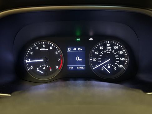 Used 2020 Hyundai Tucson SE image 13