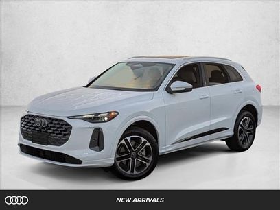 Certified 2025 Audi Q5 Premium w/ Convenience Package