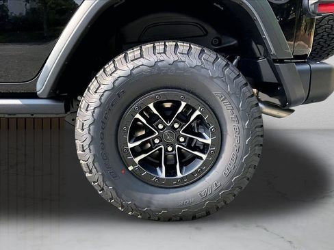 New 2026 Jeep Wrangler Unlimited Rubicon 392 w/ Quick Order Package 27X Moab AWD/4WD image 30
