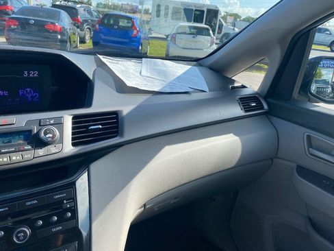 Used 2013 Honda Odyssey EX-L image 29