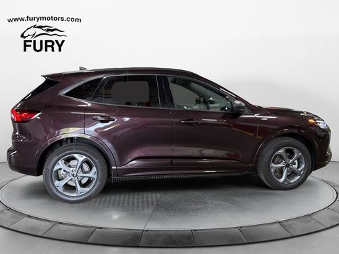 Used 2023 Ford Escape ST-Line w/ Tech Pack #1 AWD/4WD image 2