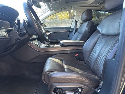 Used 2019 Audi A8 L 3.0T w/ Luxury Package image 9