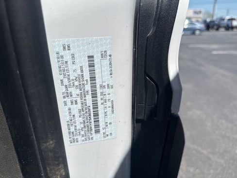 Used 2025 Ford Transit 250 Low Roof w/ Exterior Upgrade Package RWD image 8