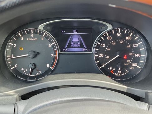 Used 2017 Nissan Pathfinder S FWD image 24