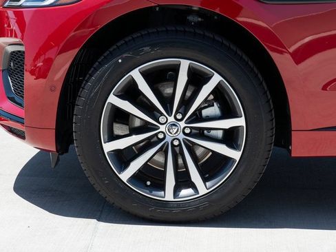 Used 2025 Jaguar F-PACE R-Dynamic S AWD/4WD image 10