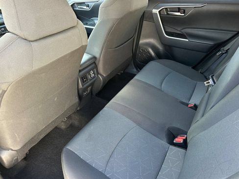 Used 2025 Toyota RAV4 XLE FWD image 14