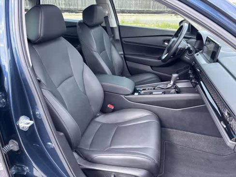 Used 2024 Honda Accord Touring image 24