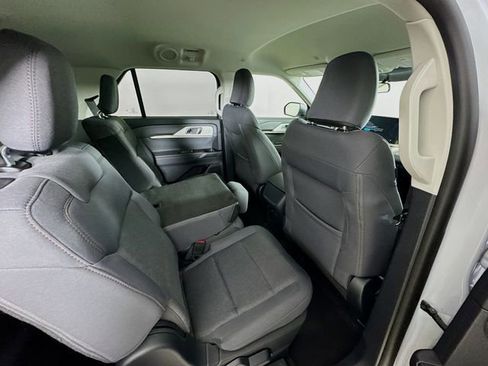 New 2026 Ford Explorer Active image 26