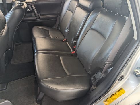 Used 2016 Toyota 4Runner Trail AWD/4WD image 17