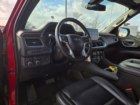 Used 2021 Chevrolet Tahoe Z71 w/ Luxury Package image 12