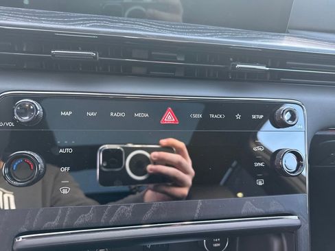 New 2026 Genesis GV80 3.5T Prestige image 21