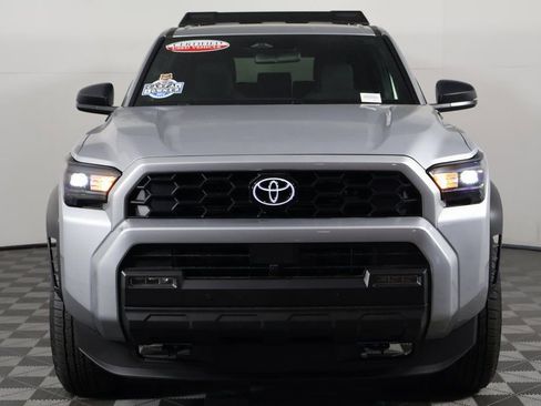Used 2025 Toyota 4Runner TRD Off-Road image 2