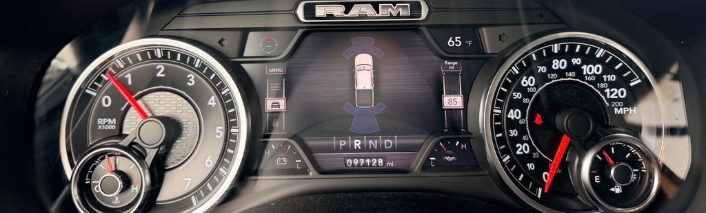 Used 2021 RAM 1500 Big Horn AWD/4WD image 13