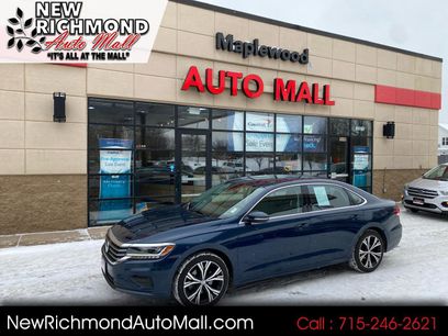 Used 2022 Volkswagen Passat 2.0T SE