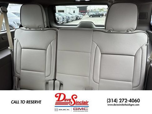 New 2026 GMC Yukon XL Denali w/ Denali Reserve Package AWD/4WD image 24