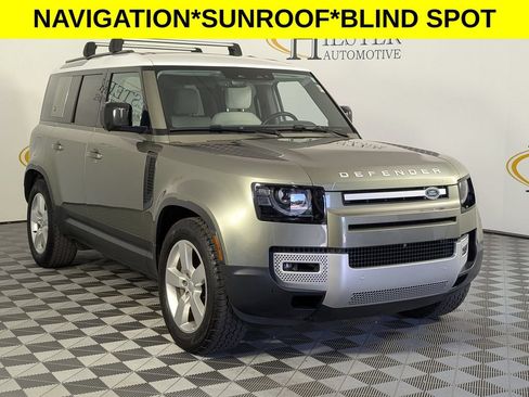 Used 2023 Land Rover Defender 110 SE AWD/4WD image 2