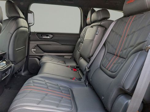 New 2025 Nissan Armada PRO-4X w/ Pro-4X Premium Package AWD/4WD image 16