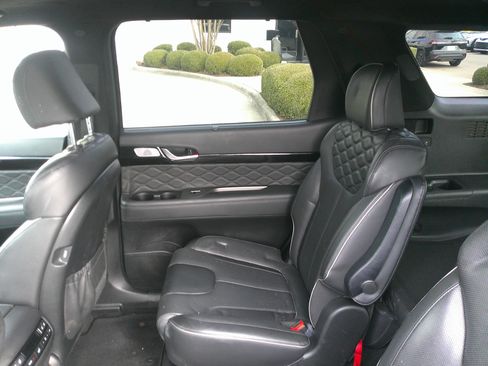 Used 2022 Hyundai Palisade Calligraphy image 40
