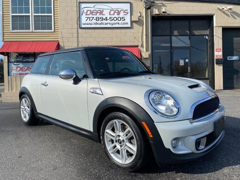 Used 2012 MINI Cooper S w/ Cold Weather Pkg image 1