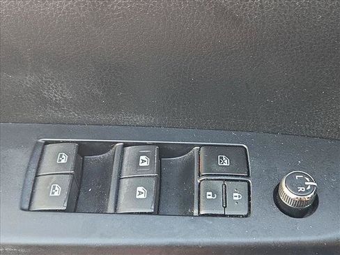 Used 2016 Toyota Highlander XLE FWD image 14