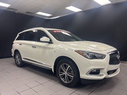 Used 2019 INFINITI QX60 Luxe w/ Essential Package