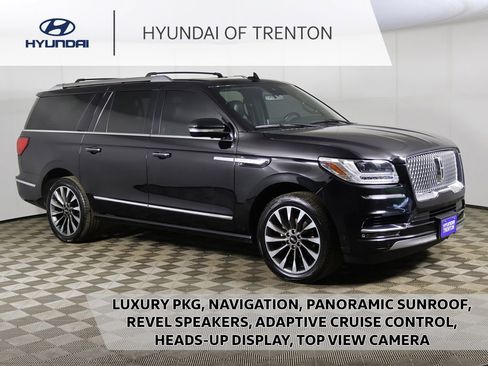 Used 2021 Lincoln Navigator L Reserve w/ Luxury Package AWD/4WD image 1