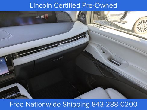 Certified 2025 Lincoln Navigator Reserve image 15