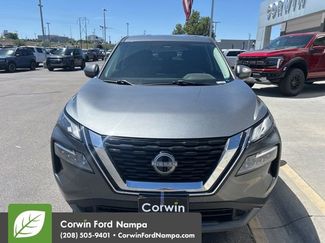 Used 2023 Nissan Rogue SV FWD video 2