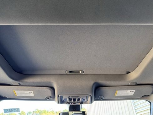 Used 2021 GMC Sierra 1500 Denali w/ Driver Alert Package II image 3