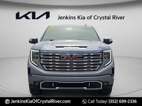 Used 2024 GMC Sierra 1500 Denali AWD/4WD image 17
