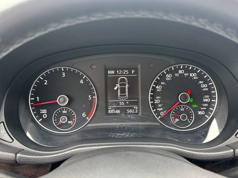 Used 2014 Volkswagen Passat TDI SEL Premium FWD image 15