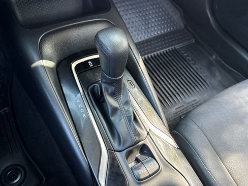 Used 2022 Toyota Corolla LE image 13