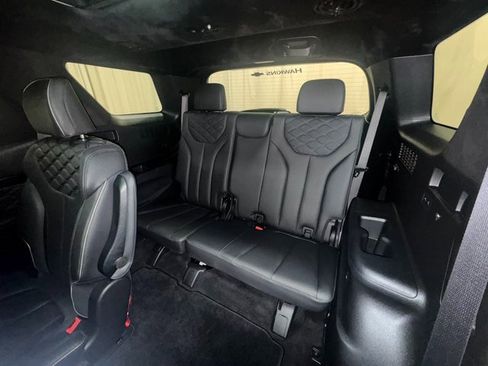 Used 2022 Hyundai Palisade Calligraphy image 18