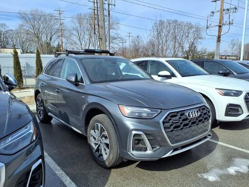 Used 2023 Audi Q5 2.0T Premium Plus w/ Premium Plus Package image 1