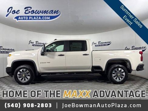 New 2026 Chevrolet Silverado 2500 Custom AWD/4WD image 1