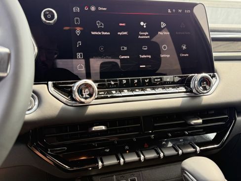 New 2026 GMC Canyon Elevation w/ Convenience Package image 25