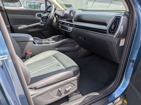 New 2026 Kia Sorento EX FWD image 27