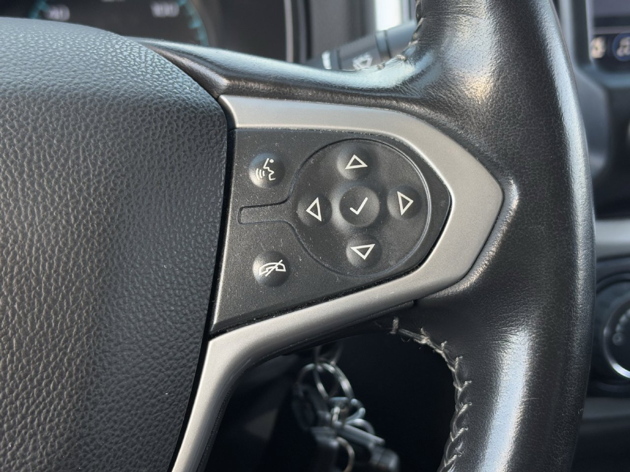 Used 2022 Chevrolet Colorado LT w/ LT Convenience Package RWD image 17