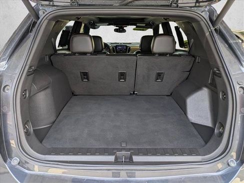 Used 2022 Chevrolet Equinox Premier FWD image 6