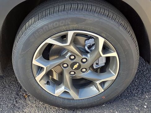 New 2026 Chevrolet Trax LT image 6