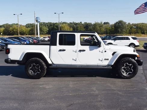 Used 2022 Jeep Gladiator Sport image 14
