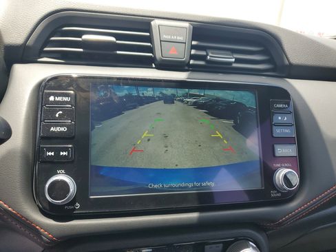 New 2025 Nissan Versa SR w/ Trunk Package image 25