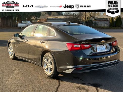 Used 2023 Chevrolet Malibu LT FWD image 4