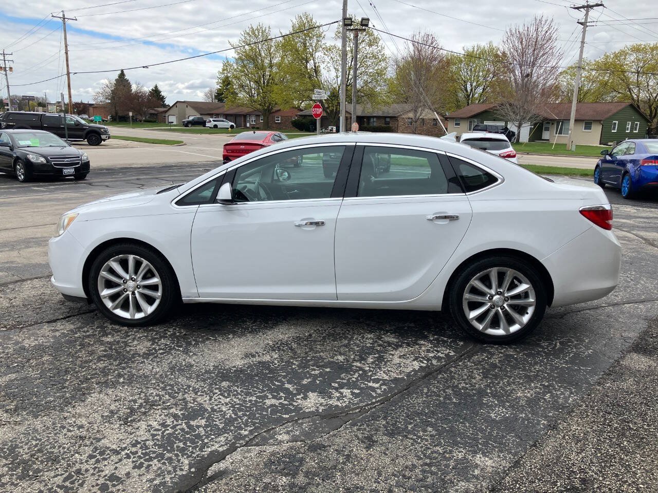 Used 2014 Buick Verano Convenience FWD image 6