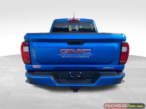 Used 2024 GMC Canyon AT4 w/ AT4 Premium Package image 4