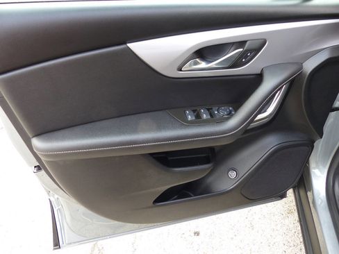 Used 2025 Chevrolet Blazer LT w/ Redline Edition image 24