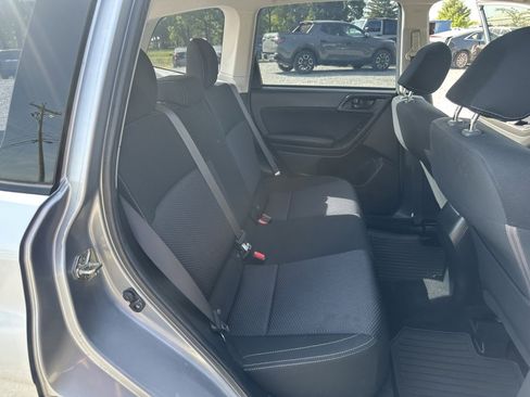 Used 2018 Subaru Forester 2.5i w/ Alloy Wheel Package image 18