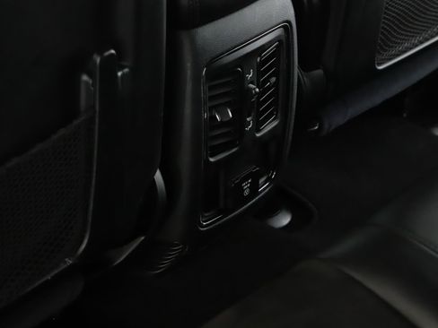Used 2020 Jeep Grand Cherokee Altitude AWD/4WD image 6