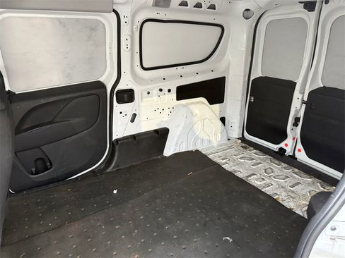 Used 2022 RAM ProMaster City Wagon image 9